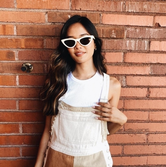 𝅺new Trendy Classic Retro Vintage Look Cat Eye Sungalsses - Picture 2 of 11